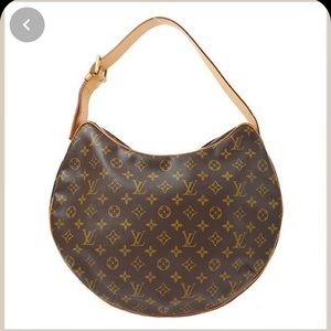 Louis Vuitton croissant GM